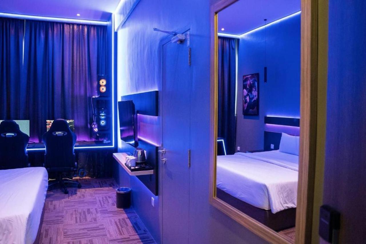 Sem9 Senai Hotell Kulai Exteriör bild