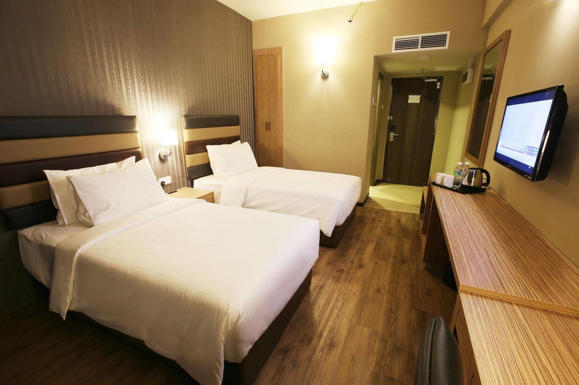 Sem9 Senai Hotell Kulai Exteriör bild